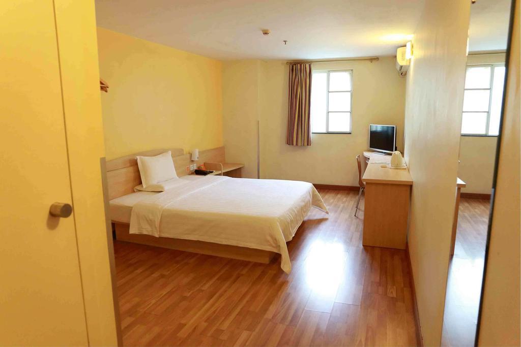 7Days Inn Chengdu Shuangliu Airport Taqiao Road Rum bild